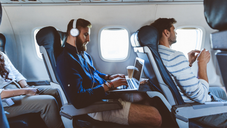 airplane laptop seat recline