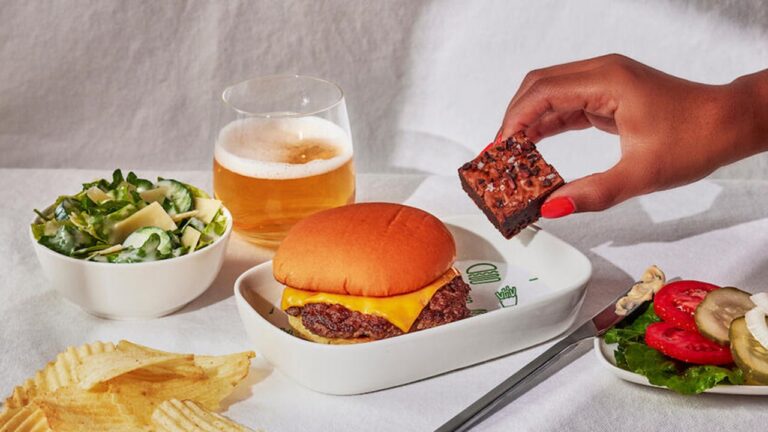 shake shack delta air lines collab